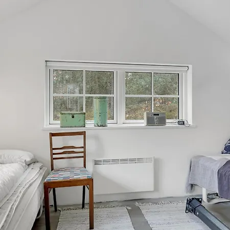 Дом отдыха 4 Bedroom Stunning In Нексё